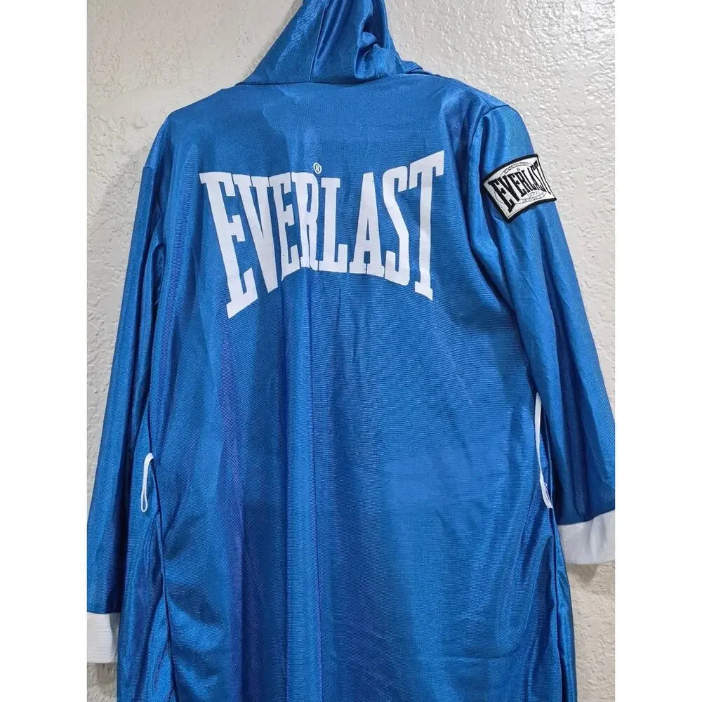 Kids 2-piece Everlast Boxing Robe And Short, see measurements, size tag missing.